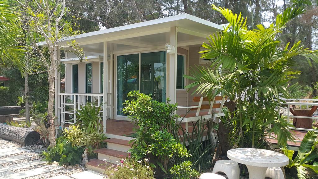 Oyo 75402 Villa Rayonghouse Ban Nong Sai Yong Exterior foto